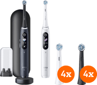 Oral-B iO - 8n Wit en Zwart Duo Pack + iO Ultimate Clean opzetborstels (8 stuks) Elektrische tandenborstel met promotie