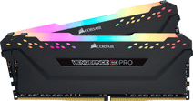 Corsair Vengeance RGB PRO 32 Go (2 x 16 Go) DDR4 3200MHz CL16 RAM pour processeurs Intel avec socket LGA 1700