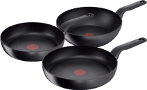 Tefal Hard Titanium Pro Koekenpannenset 24 + 28 cm + Wokpan 28 cm Tefal pannen met standaard antiaanbaklaag