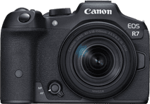 Canon EOS R7 + RF-S 18-150mm f/3.5-6.3 IS STM Camera met ApS-C sensor