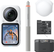 Insta360 X6 Essentials Bundle Wit Insta360 video camera