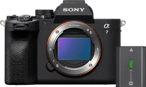 Sony A7 IV + Battery Sony A7