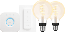 Philips Hue Filament White Ambiance Globe Lot de 2 Kit de Démarrage Kit de démarrage pour ampoules connectées