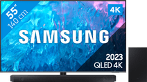 Samsung QLED 55Q74C (2023) + Soundbar Samsung TV with a One Remote remote.