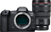 Canon EOS R5 + RF 24-70 mm f/2.8L IS USM Caméra Canon pour vlogs