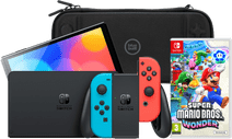 Nintendo Switch OLED Rood/Blauw + Super Mario Bros. Wonder + BlueBuilt Beschermhoes Nintendo Switch