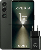 Sony Xperia 1 VI 256 Go Vert 5G + BlueBuilt Chargeur avec Port USB-C 30 W Noir Sony Xperia 1