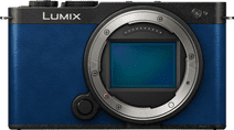 Panasonic Lumix DC-S9 Boitier Bleu Appareil photo hybride pour la photographie professionnelle