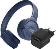 JBL Tune 520BT Blauw + BlueBuilt Quick Charge Oplader met Usb A Poort 18W Zwart Draadloze koptelefoon