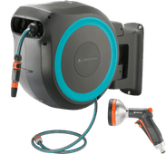 GARDENA Wall Hose Box PowerRoll XL P4A Set + Premium Spray Nozzle Metal GARDENA garden hose with a spray nozzle