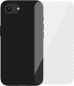 BlueBuilt Back Cover iPhone 16e Zwart + Screenprotector Glas Apple iPhone 16e hoesje