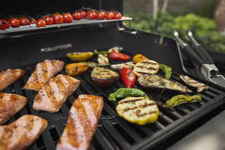 Weber Spirit E-310 Noir