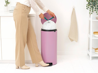 Brabantia NewIcon Pedaalemmer 30 Liter Lilac Pink