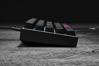 Corsair K65 RGB Mini Mechanical Gaming Keyboard Cherry MX Red AZERTY