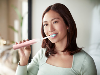 Philips Sonicare DiamondClean 9000 HX9911/84 Gradient Pink