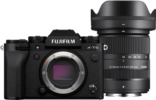 Fujifilm X-T5 Black + Sigma 18-50mm f/2.8 DC DN Contemporary