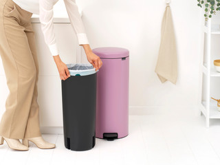 Brabantia NewIcon Pedaalemmer 30 Liter Lilac Pink