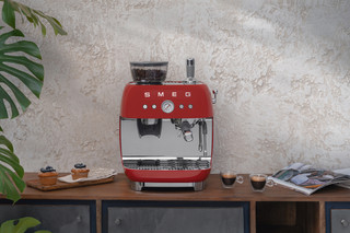 SMEG EGF03RDEU Red