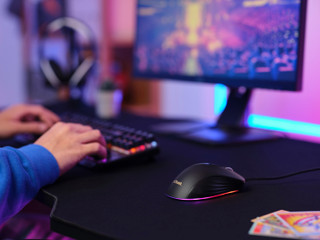 Trust GXT 924 Ybar+ Pro Souris Gamer Noir
