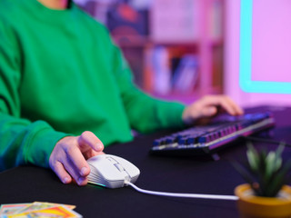 Trust GXT 924W Ybar+ Pro Souris Gamer Blanc