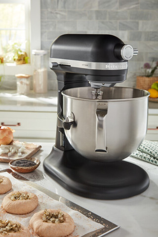 KitchenAid Artisan Bowl-Lift 5KSM70SHXEBM Matte Black