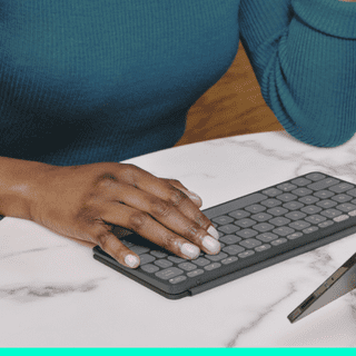 Logitech Keys-To-Go 2 Graphite AZERTY