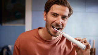Philips Sonicare 6100 Series HX7400/01 White