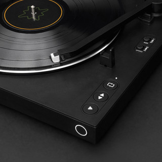 Victrola Automatic Black