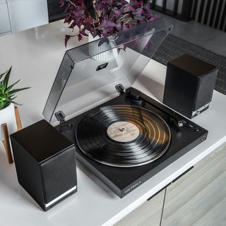 Victrola Automatic Black