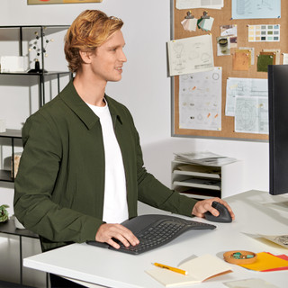 Logitech Lift Verticale Ergonomische Muis Linkshandig Zwart