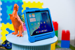 BlueBuilt Apple iPad (2025/2022) Kids Cover Blue