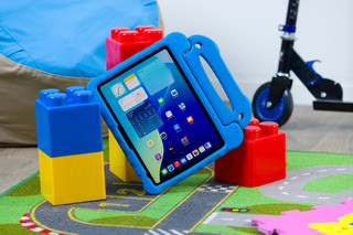 BlueBuilt Apple iPad (2025/2022) Kids Cover Blue