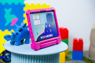 BlueBuilt Apple iPad (2025/2022) Kids Cover Pink