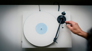 Pro-Ject E1.2 Blanc