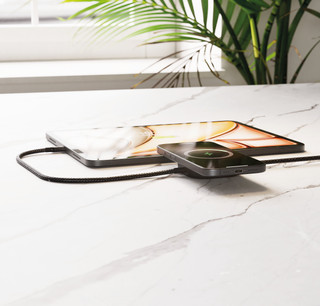 Zens Pro 2 Wireless Charger 15W with USB-C Cable Black
