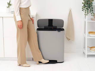 Brabantia Bo Pedaalemmer 2 x 30 Liter Soft Grey