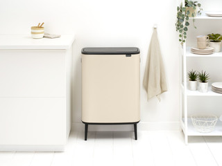 Brabantia Bo Touch Bin Hi Poubelle 60 Litres Soft Beige