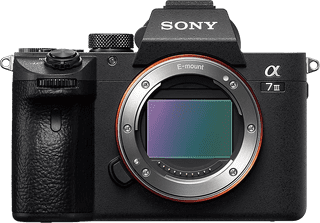Sony Alpha A7 III + FE 28-70mm f/3.5-5.6 OSS II