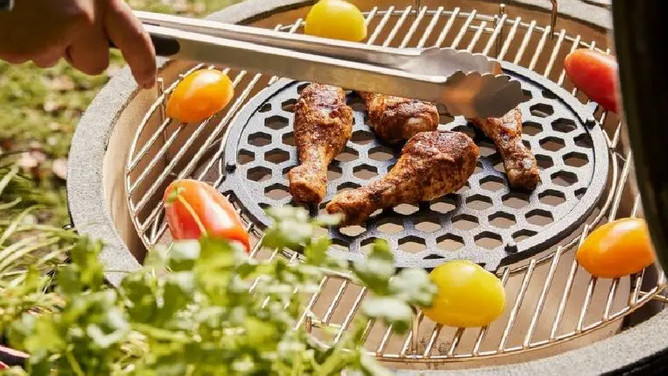 How do you light your kamado?