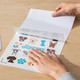 Cricut Stickerpapier en Waterbestendige Stickerset Meerkleurig A4 (30 vellen) product in gebruik