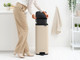 Brabantia Bo Pedal Bin 30 Liter Soft Beige product in gebruik